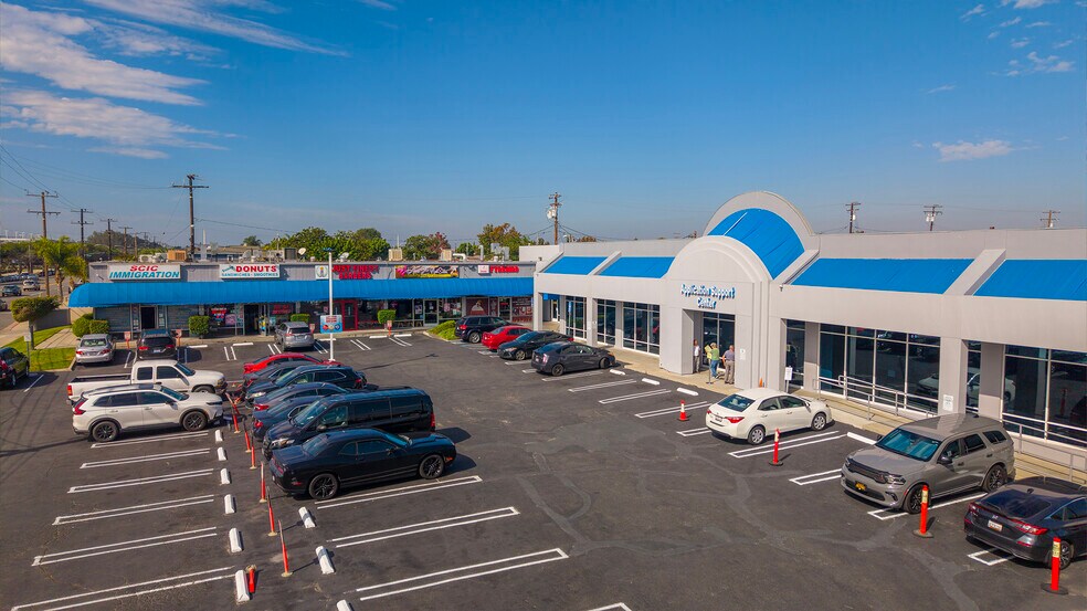 More Photos Of 15715-15721 S Crenshaw Blvd, Gardena Storefront For Sale