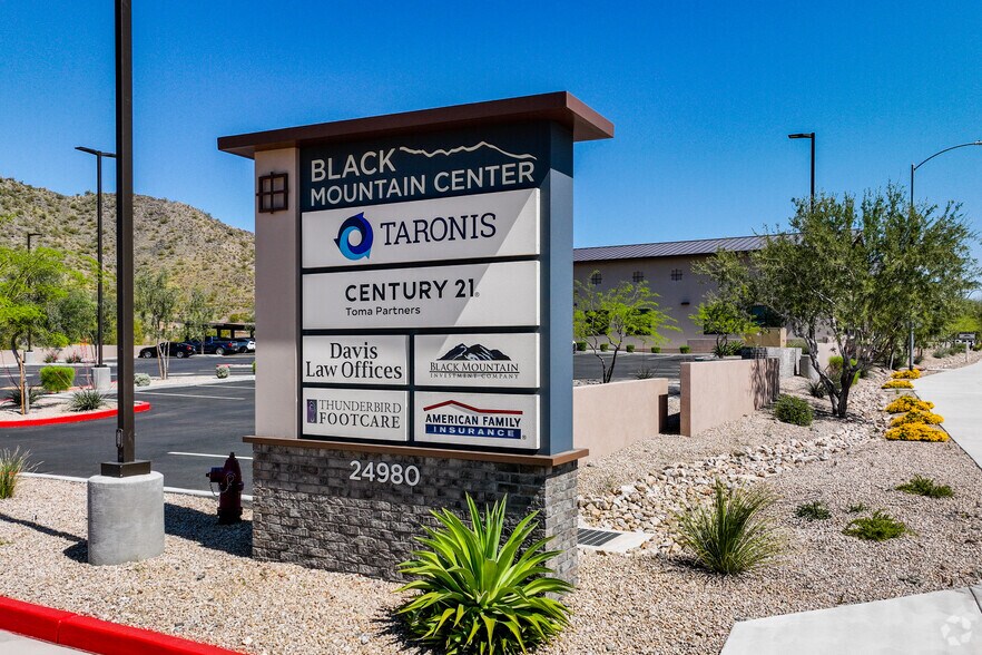 More Photos Of 24980 N 83rd Ave, Peoria Medical For Lease