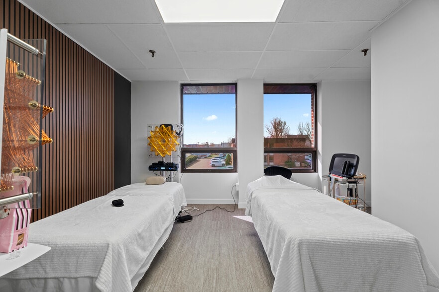 More Photos Of 449 Silas Deane Hwy, Wethersfield Medical For Sale