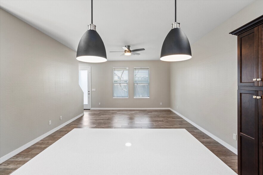 More Photos Of , Phoenix Multifamily For Sale