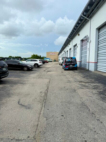 More Photos Of 7311 NW 12th St, Miami Light Distribution For Lease