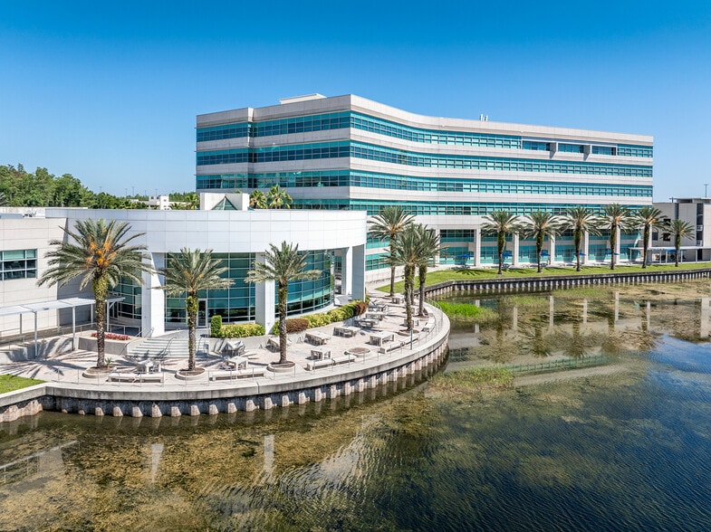 More Photos Of 8125 Highwoods Palm Way, Tampa Office For Sale