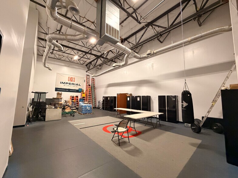 More Photos Of 11282 Pyrites Way, Gold River Warehouse For Lease