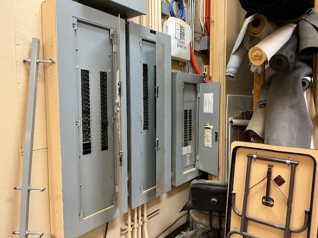 More Photos Of 2650 Highway 6 S, Houston Freestanding For Lease