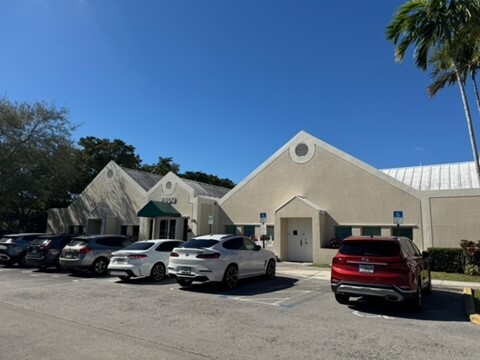 Primary Photo Of 7800 SW 87th Ave, Miami Medical For Lease