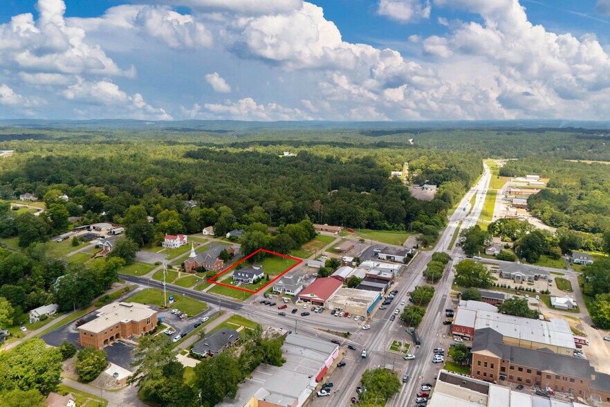 More Photos Of 104 W Broad St, Wedowee Medical For Sale