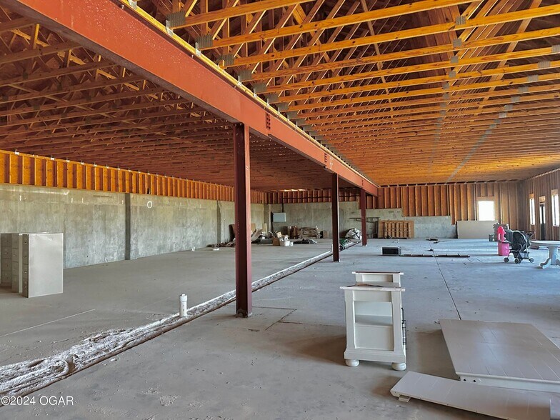More Photos Of 2702 Cunningham Ave, Joplin Medical For Lease