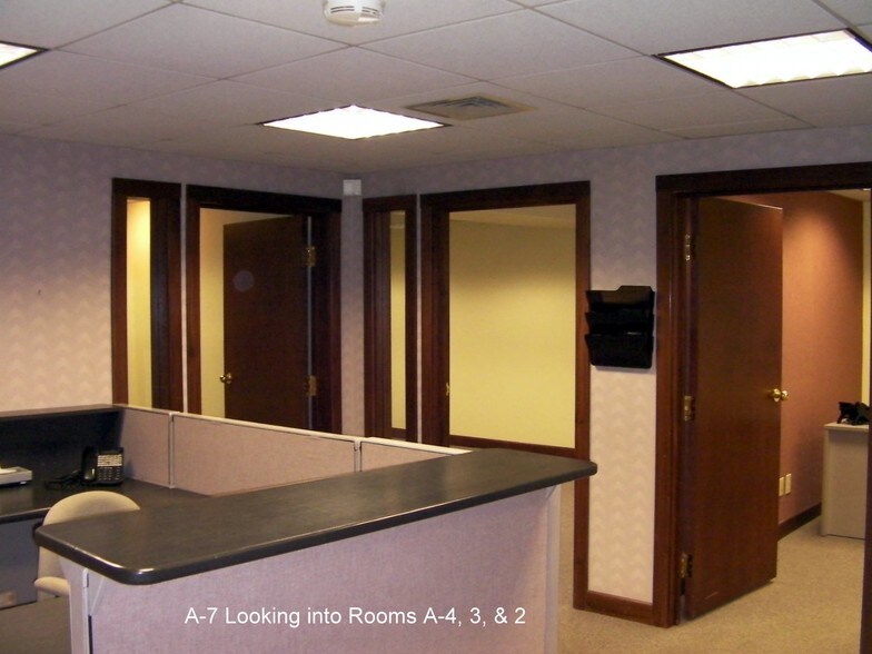 More Photos Of 1768 Storrs Rd, Mansfield Office For Lease