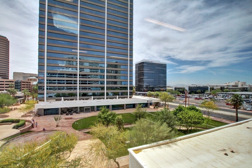 More Photos Of 3033 N Central Ave, Phoenix Office For Sale