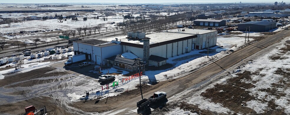 More Photos Of 1605 Caribou St E, Moose Jaw Industrial For Lease