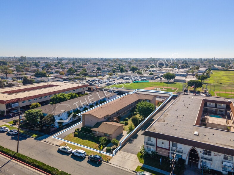 More Photos Of 6430 Crescent Ave, Buena Park Apartments For Sale