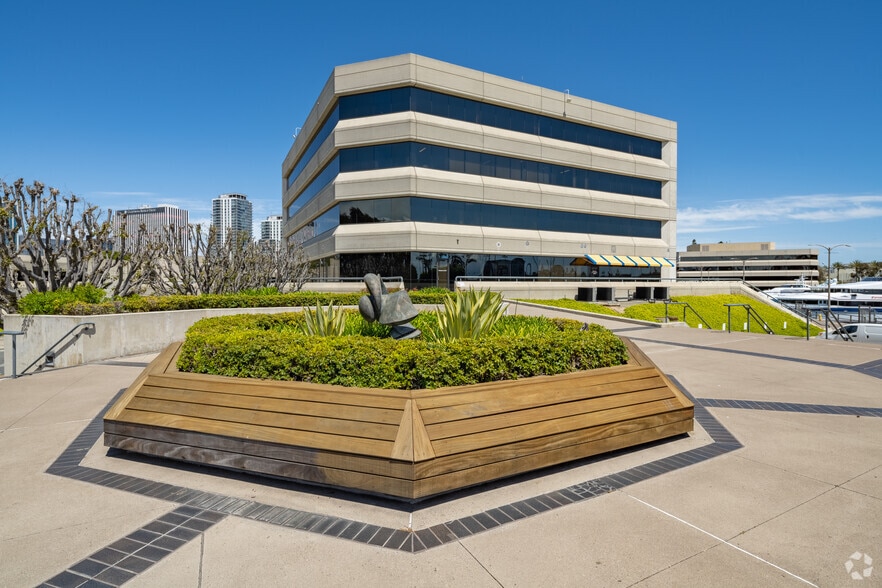 More Photos Of 330 Golden Shore, Long Beach Unknown For Lease