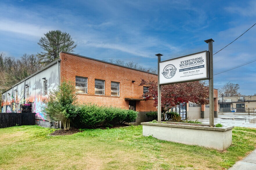 More Photos Of 1004 Sevier Ave, Knoxville Warehouse For Sale