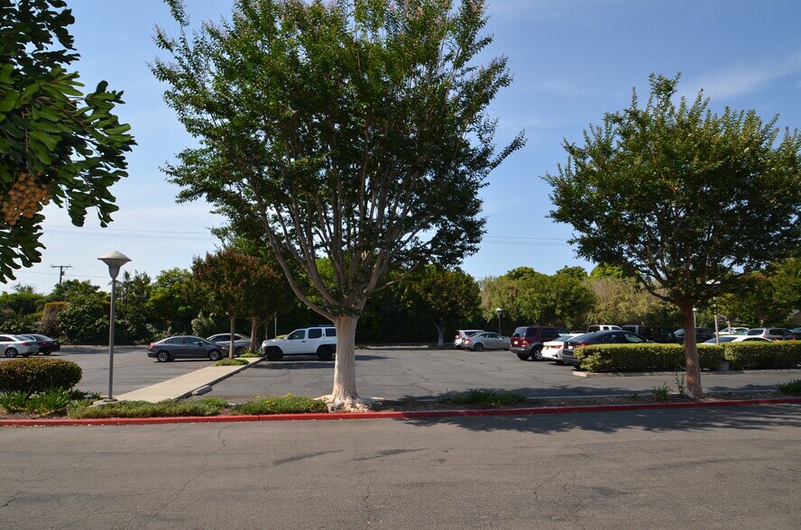 More Photos Of 3325 N Palo Verde Ave, Long Beach Medical For Lease
