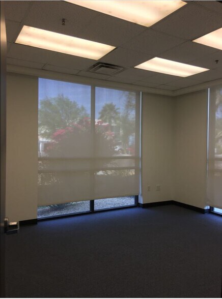 More Photos Of 45920 Commerce St, Indio Warehouse For Lease