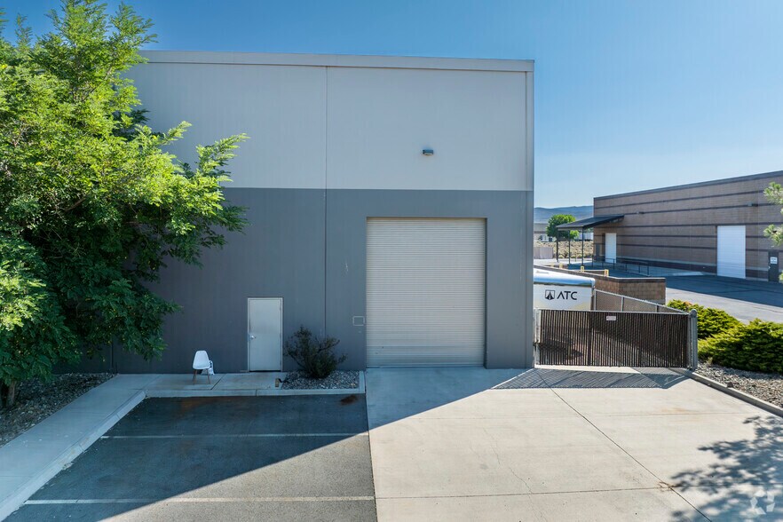 More Photos Of 2567 Business Pky, Minden Manufacturing For Lease