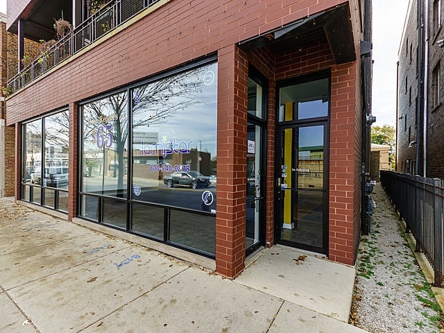 More Photos Of 4962 N Milwaukee Ave, Chicago Storefront Retail Residential For Sale