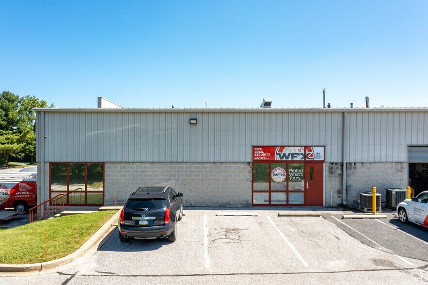 More Photos Of 150 Airport Dr, Westminster Warehouse For Lease