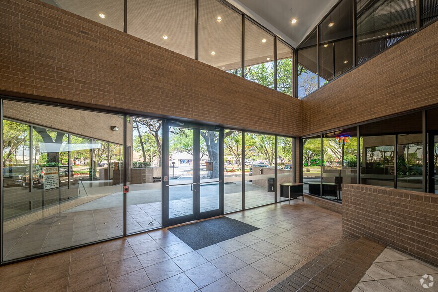 More Photos Of 10101 Harwin Dr, Houston Office For Lease