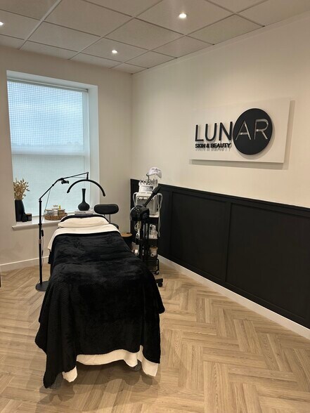 More Photos Of 1 Queen Elizabeth Av, Glasgow Office Residential For Lease