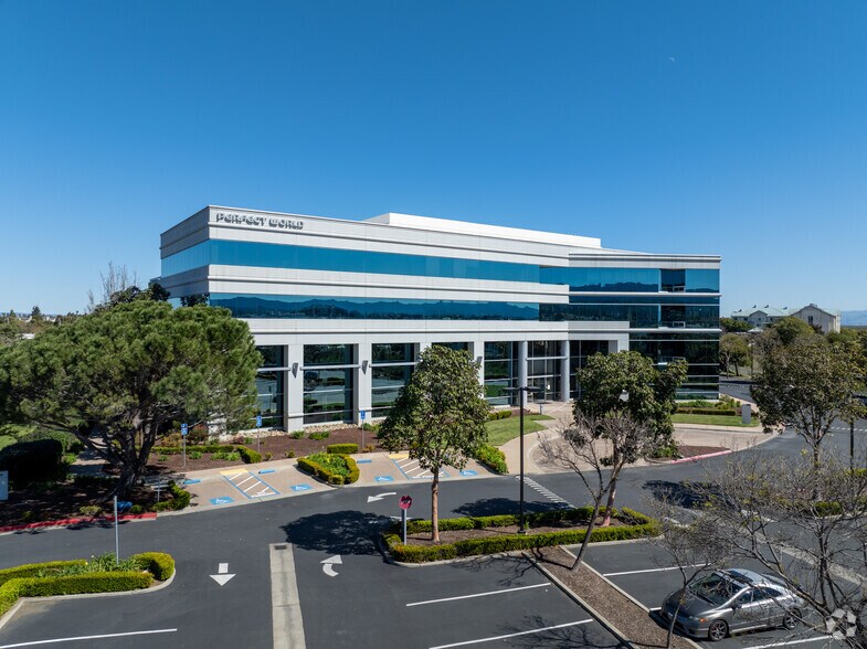 More Photos Of 100 Redwood Shores Pky, Redwood City Office For Lease