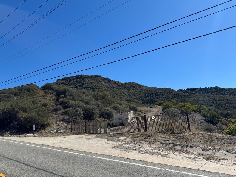 More Photos Of 25858 Mulholland hwy, Calabasas Land For Sale