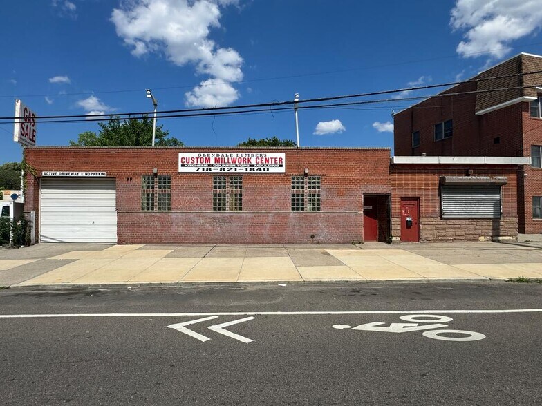 Primary Photo Of 7107 73rd Pl, Glendale Warehouse For Sale