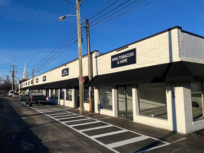 Primary Photo Of 1823-1841 Wade Hampton Blvd, Greenville Unknown For Lease