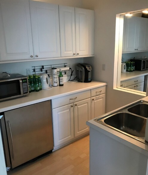 More Photos Of 488 Edgewood Ave, Atlanta Storefront Retail Office For Lease