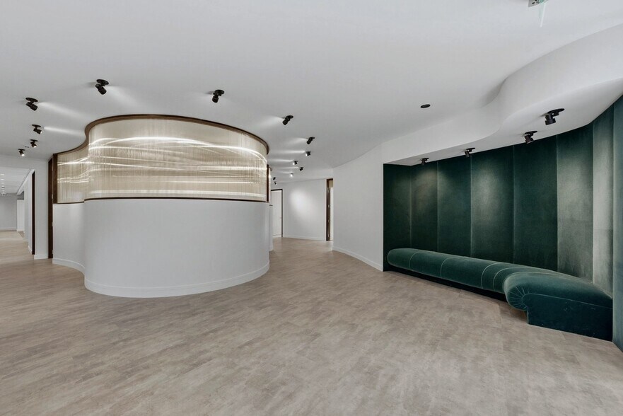 More Photos Of 355 Main St, Armonk Unknown For Lease