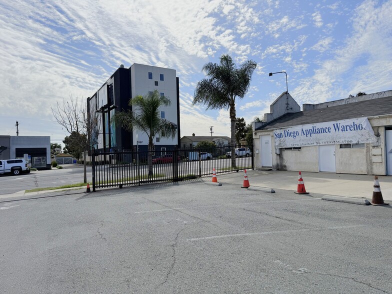More Photos Of 3170 Market St, San Diego Land For Sale