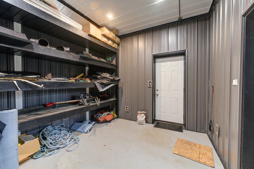 More Photos Of 76 Capron St, Paris Storefront Retail Residential For Sale