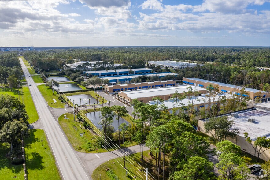 More Photos Of 500 Fentress Blvd, Daytona Beach Unknown For Lease