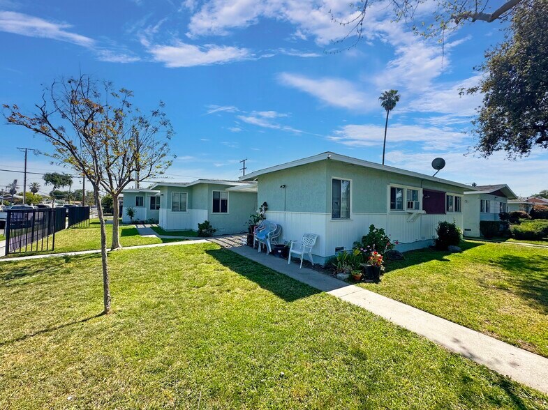 More Photos Of 612 N Olive St, Anaheim Apartments For Sale