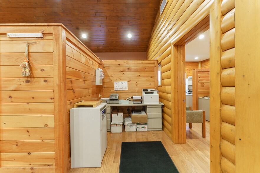 More Photos Of 51 Chilson Rd, Howell Loft Creative Space For Sale