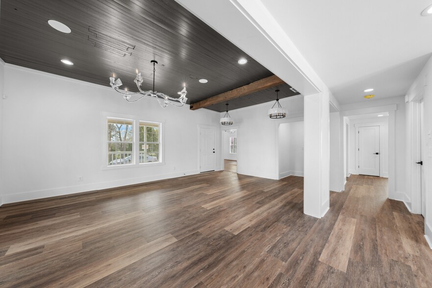 More Photos Of 1105 Gillette Ave, Durham Storefront Retail Office For Lease