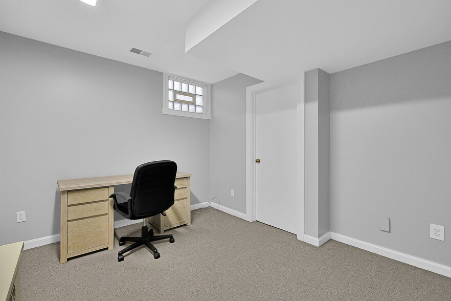 More Photos Of 169 E Livingston Ave, Columbus Office For Sale
