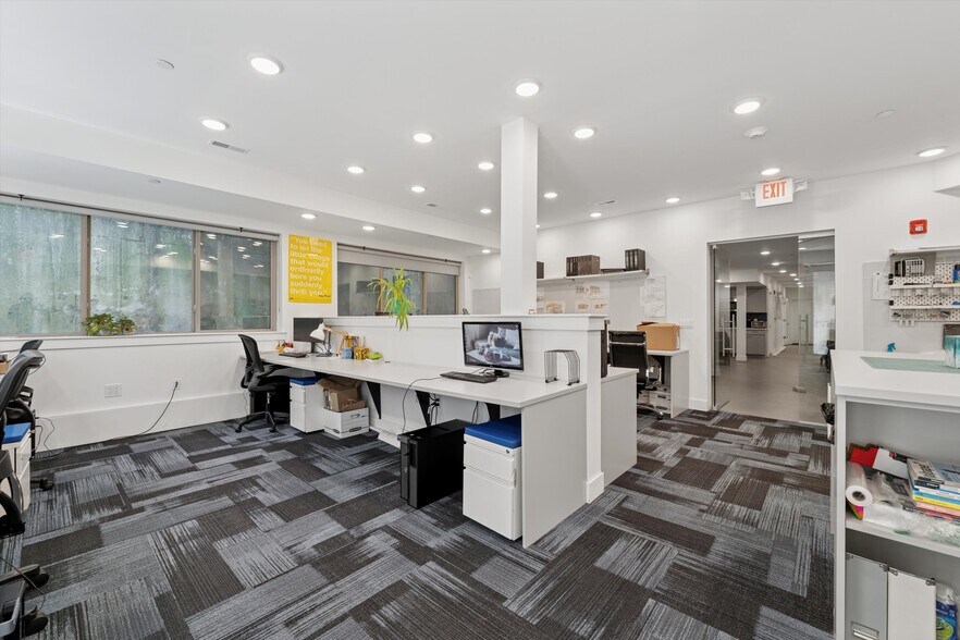 More Photos Of 1225 N 7th St, Philadelphia Office For Lease