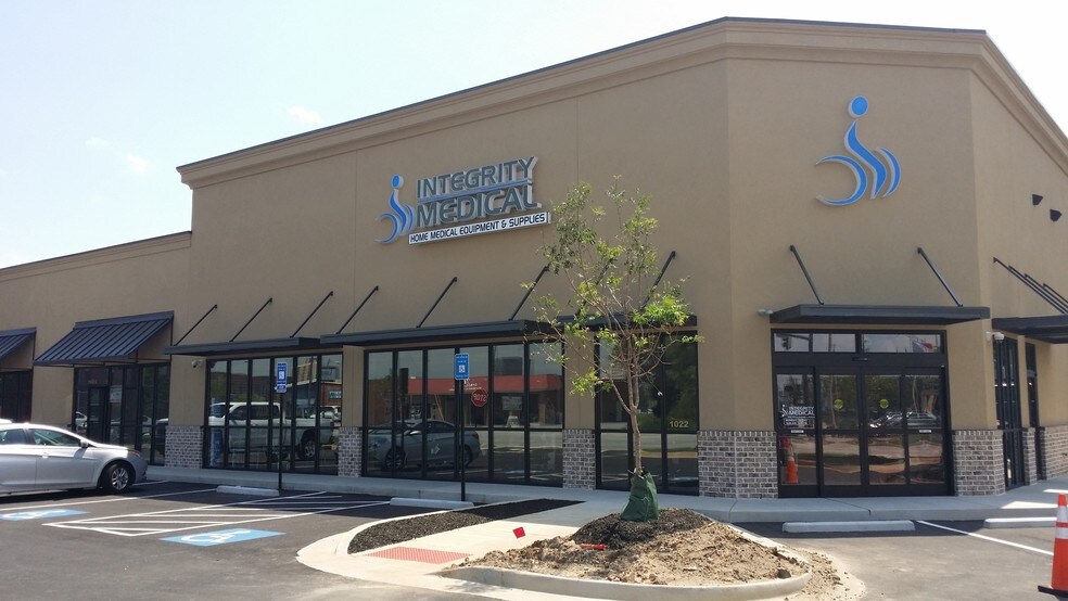 More Photos Of 1022 Walton Way, Augusta General Retail For Lease