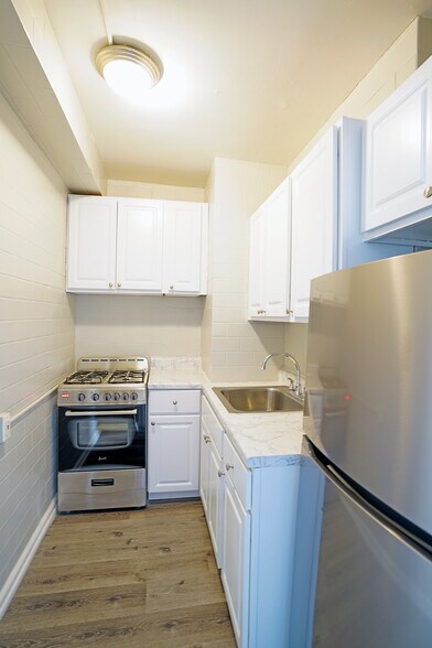 More Photos Of 5240 N Sheridan Rd, Chicago Apartments For Lease