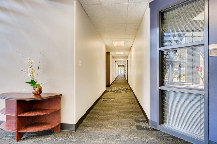 More Photos Of 56 Inverness Dr E, Englewood Office For Lease