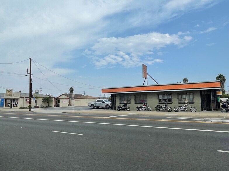 More Photos Of 16616-16622 S Normandie Ave, Gardena General Retail For Sale