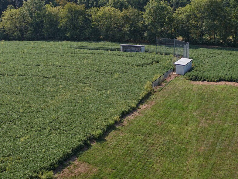 More Photos Of 810 Soldiers Way, Evansville Schools For Sale