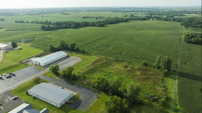 Primary Photo Of 113 N Williams Industrial Dr, Pittsfield Bowling Alley For Sale