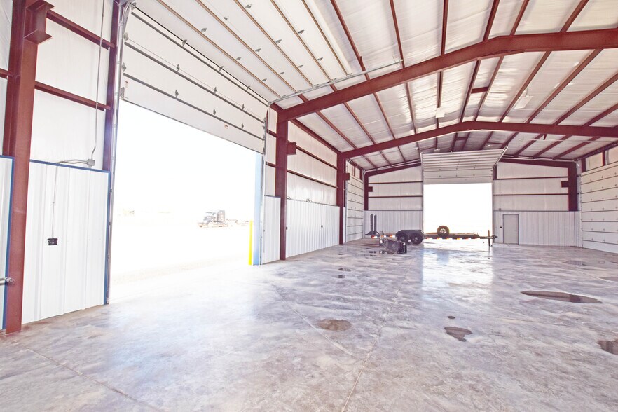More Photos Of 8340 Boles Rd., Odessa Warehouse For Lease