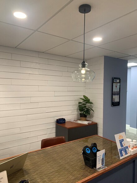 More Photos Of 300 Toll Gate Rd, Warwick Medical For Lease