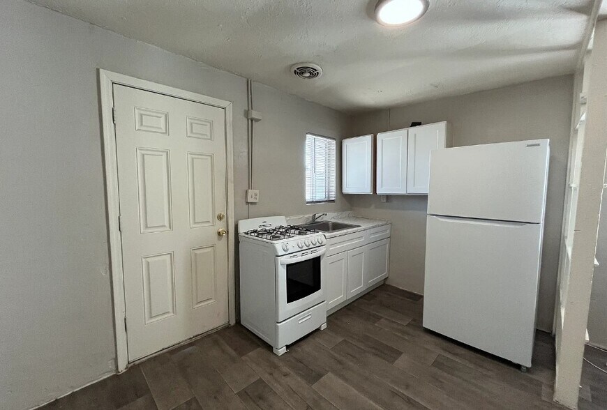 More Photos Of 419-423 E 32nd St, Tucson Apartments For Sale