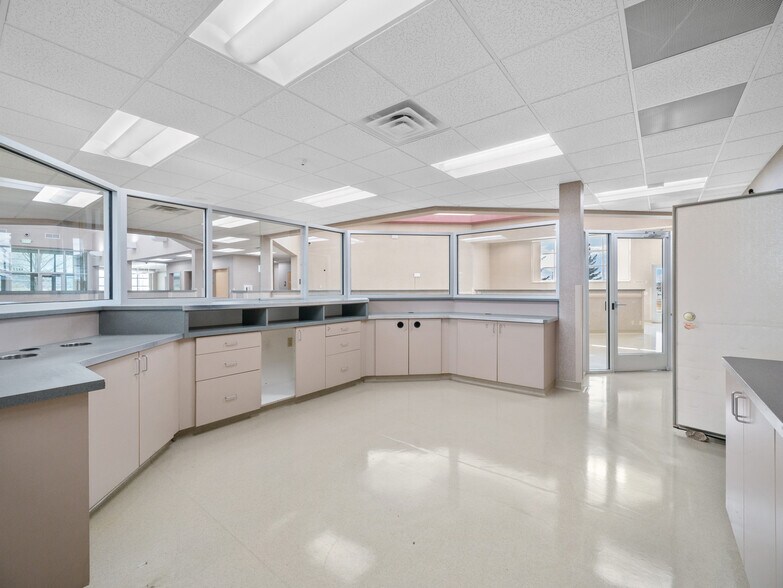 More Photos Of 1122 S Adams St, Laramie Medical For Sale