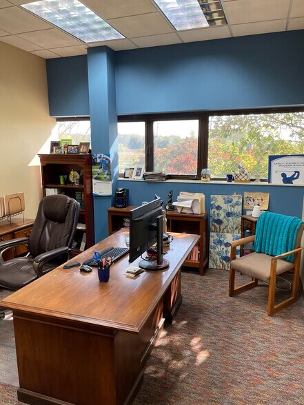 More Photos Of 2400 Big Timber Rd, Elgin Office For Sale