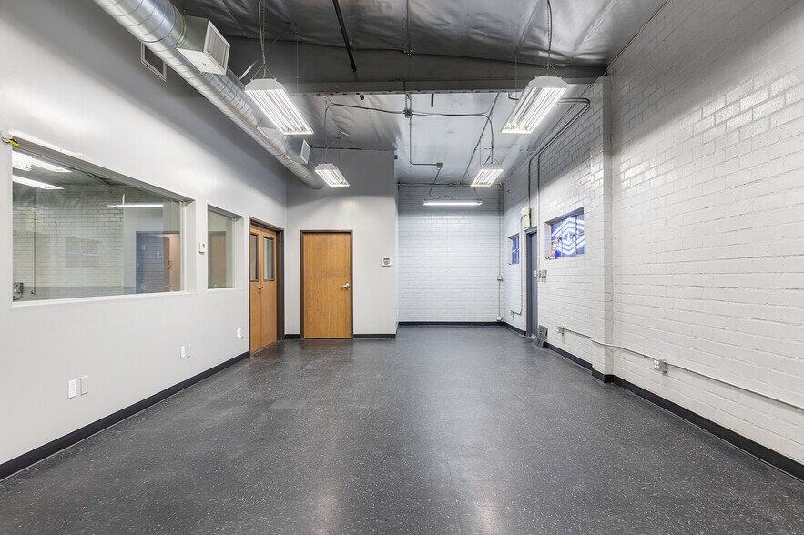 More Photos Of 12300 Denholm Dr, El Monte Warehouse For Sale